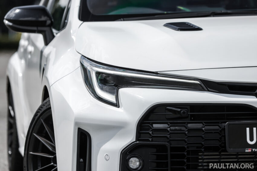 新车实拍: Toyota GR Corolla, 手排掀背钢炮, 售价35.5万 249570