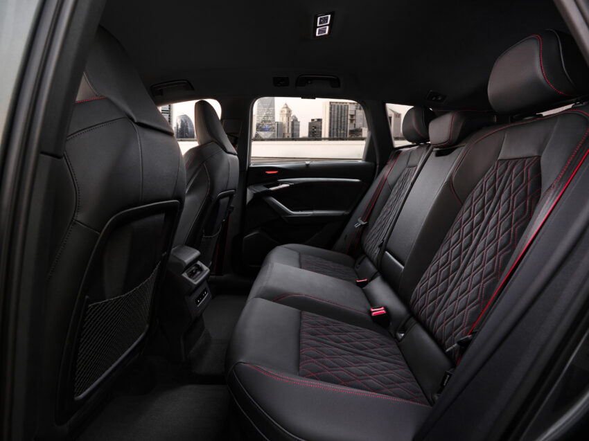 Audi Q6 与 SQ6 e-tron 首发, 最快4.2秒破百, 续航最长625公里, 21分钟可充电至80%, 与 Porsche Macan 同组底盘 251602