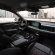 Audi Q6 与 SQ6 e-tron 首发, 最快4.2秒破百, 续航最长625公里, 21分钟可充电至80%, 与 Porsche Macan 同组底盘