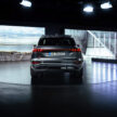 Audi Q6 与 SQ6 e-tron 首发, 最快4.2秒破百, 续航最长625公里, 21分钟可充电至80%, 与 Porsche Macan 同组底盘