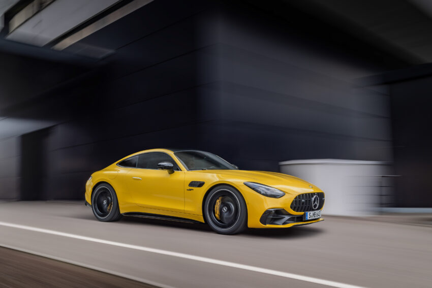 2024 Mercedes-AMG GT43 全球首发, 比 GT63 和 GT55 入门, 搭载2.0L电控涡轮引擎采后轮驱动配置, 4.6秒破百 251886