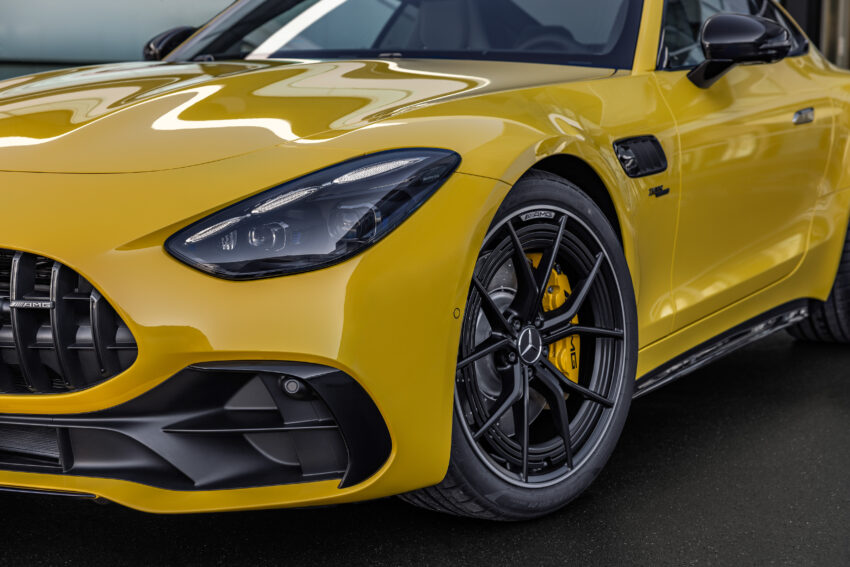 2024 Mercedes-AMG GT43 全球首发, 比 GT63 和 GT55 入门, 搭载2.0L电控涡轮引擎采后轮驱动配置, 4.6秒破百 251889