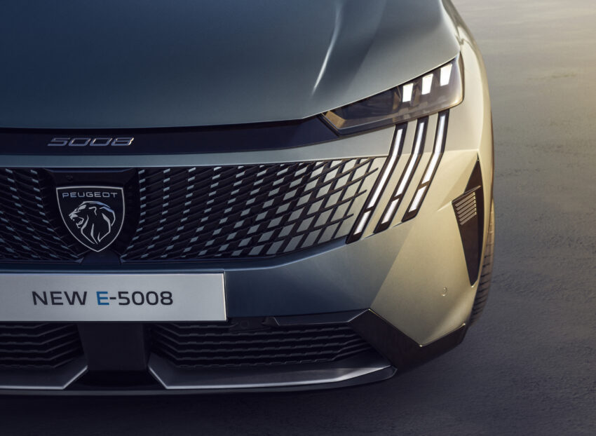 Peugeot e-5008 全球首发, 有纯电动或Hybrid油电版, 纯电版续航里程可达660公里, 30分钟可从20%充电至80% 252157