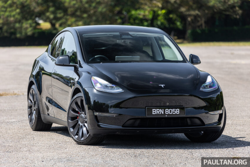 大马版 Tesla Model Y 获 HW4 小升级版！搭载最新摄像镜头、隔音双层玻璃车窗、隐私玻璃天窗，取消后行李箱盖 251029