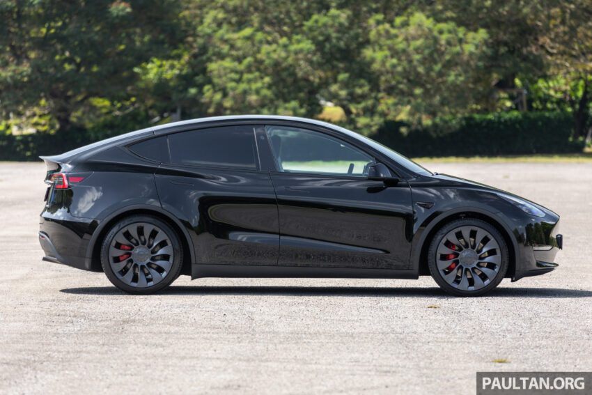大马版 Tesla Model Y 获 HW4 小升级版！搭载最新摄像镜头、隔音双层玻璃车窗、隐私玻璃天窗，取消后行李箱盖 251037
