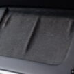 大马版 Tesla Model Y 获 HW4 小升级版！搭载最新摄像镜头、隔音双层玻璃车窗、隐私玻璃天窗，取消后行李箱盖