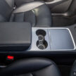 大马版 Tesla Model Y 获 HW4 小升级版！搭载最新摄像镜头、隔音双层玻璃车窗、隐私玻璃天窗，取消后行李箱盖