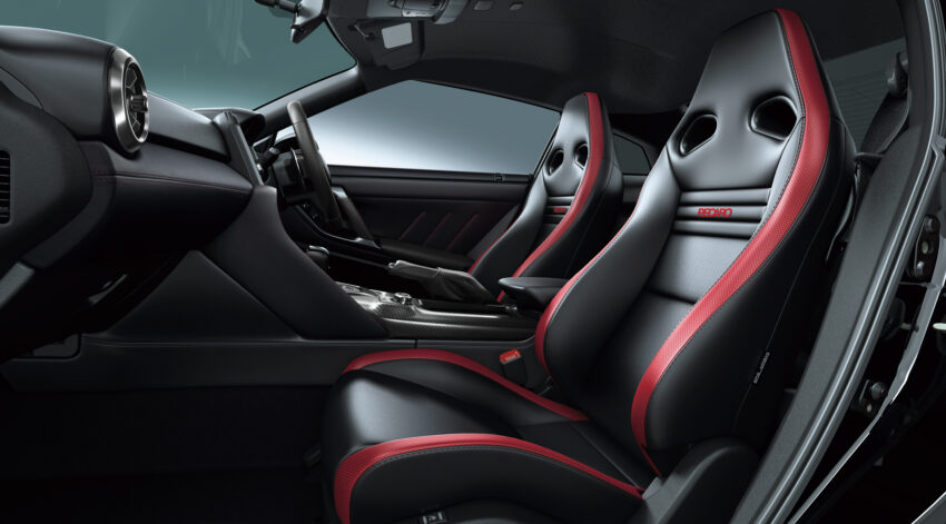 2025 Nissan GT-R 日本首发, 产量有限, 最后一批的R35? 252000