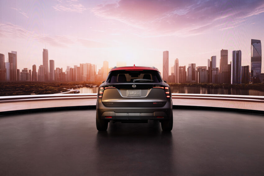 2025 Nissan Kicks 大改款北美首发, 全新外观与内装, 空间比上一代更大, 改用新2.0L四缸自然进气引擎, 有四驱版可选 252656