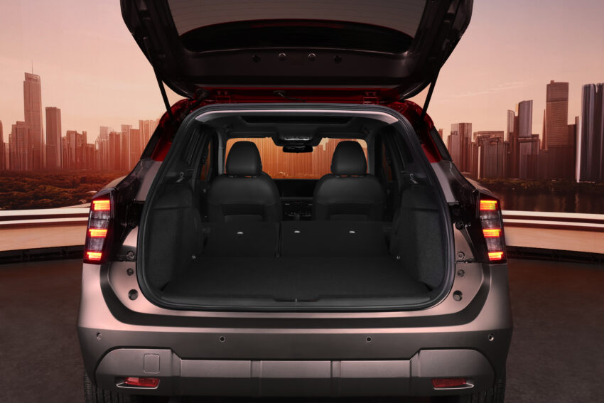 2025 Nissan Kicks 大改款北美首发, 全新外观与内装, 空间比上一代更大, 改用新2.0L四缸自然进气引擎, 有四驱版可选 252664
