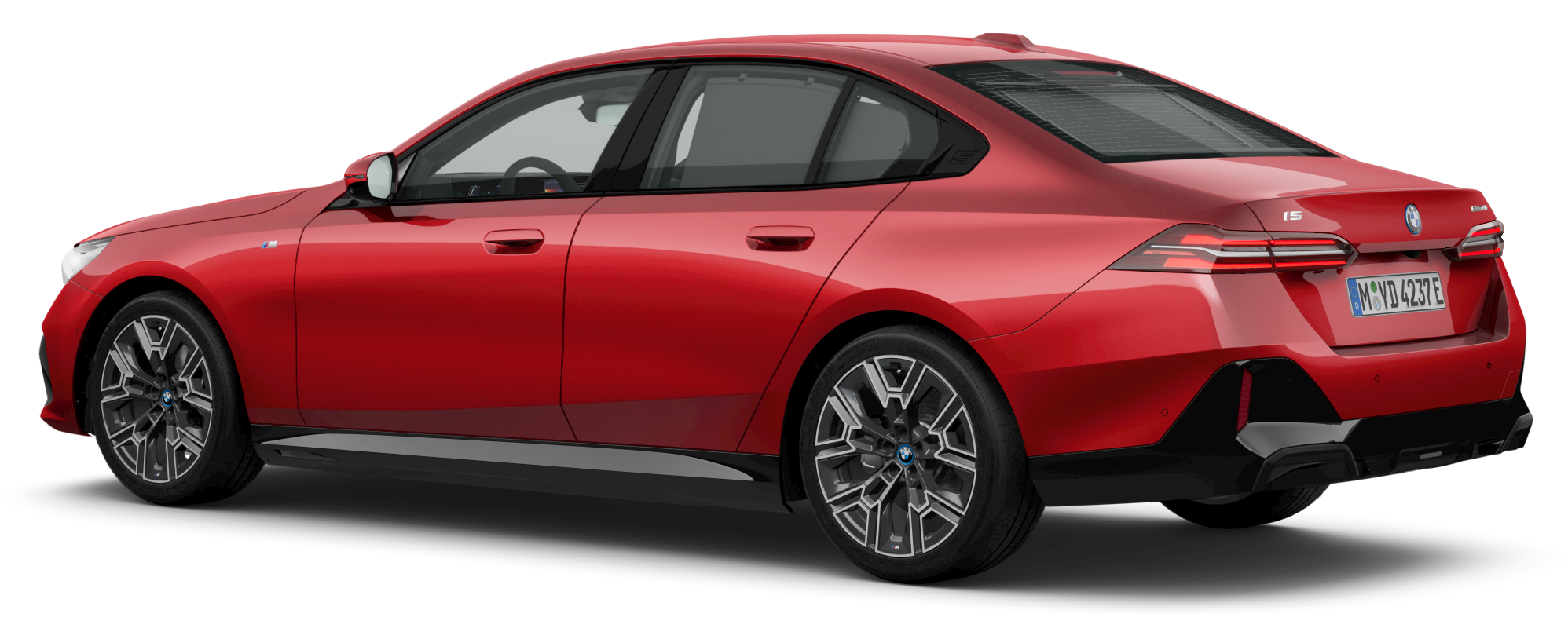 2024 BMW i5 eDrive40 M Sport 本地配备小调整，升级支持22 kW AC充电、21寸轮毂降至20寸、取消全景玻璃天窗