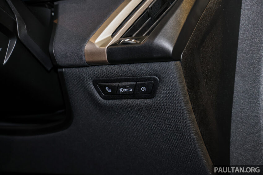 2024 BMW iX xDrive50 Sport 新车实拍！取消镭射头灯、全景式玻璃天窗；充电效能提升，便宜6.2万售RM465k起 249770