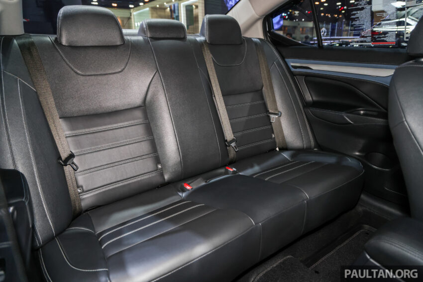 Nissan Almera 小改款泰国车展实拍, 外型小改配备更丰富 252616