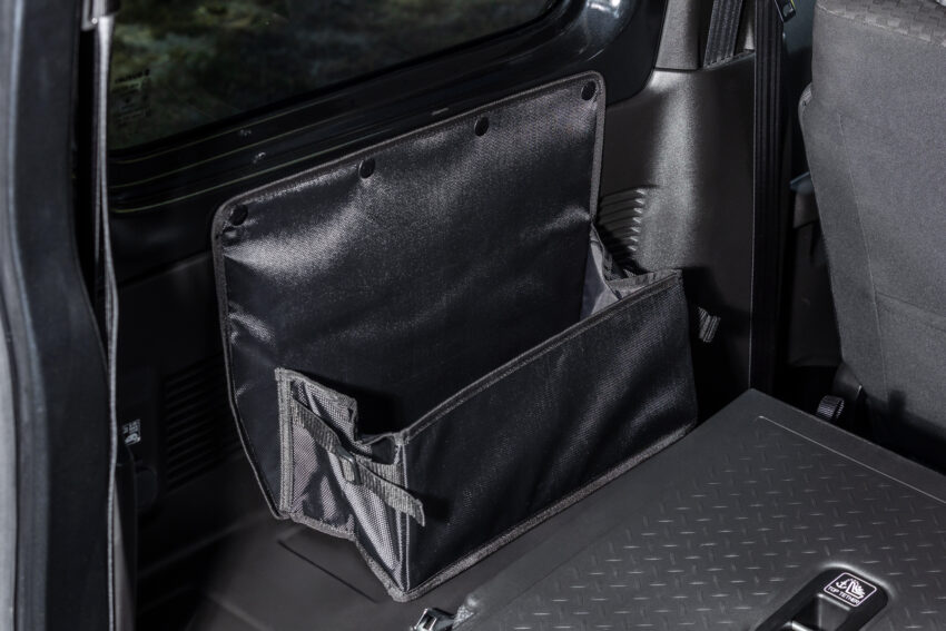 Suzuki Jimny Rainforest 与 Black Edition 开卖, 大马专属的特仕版, 价格比标准版更便宜, 售价16.9万和17.2万令吉 250290
