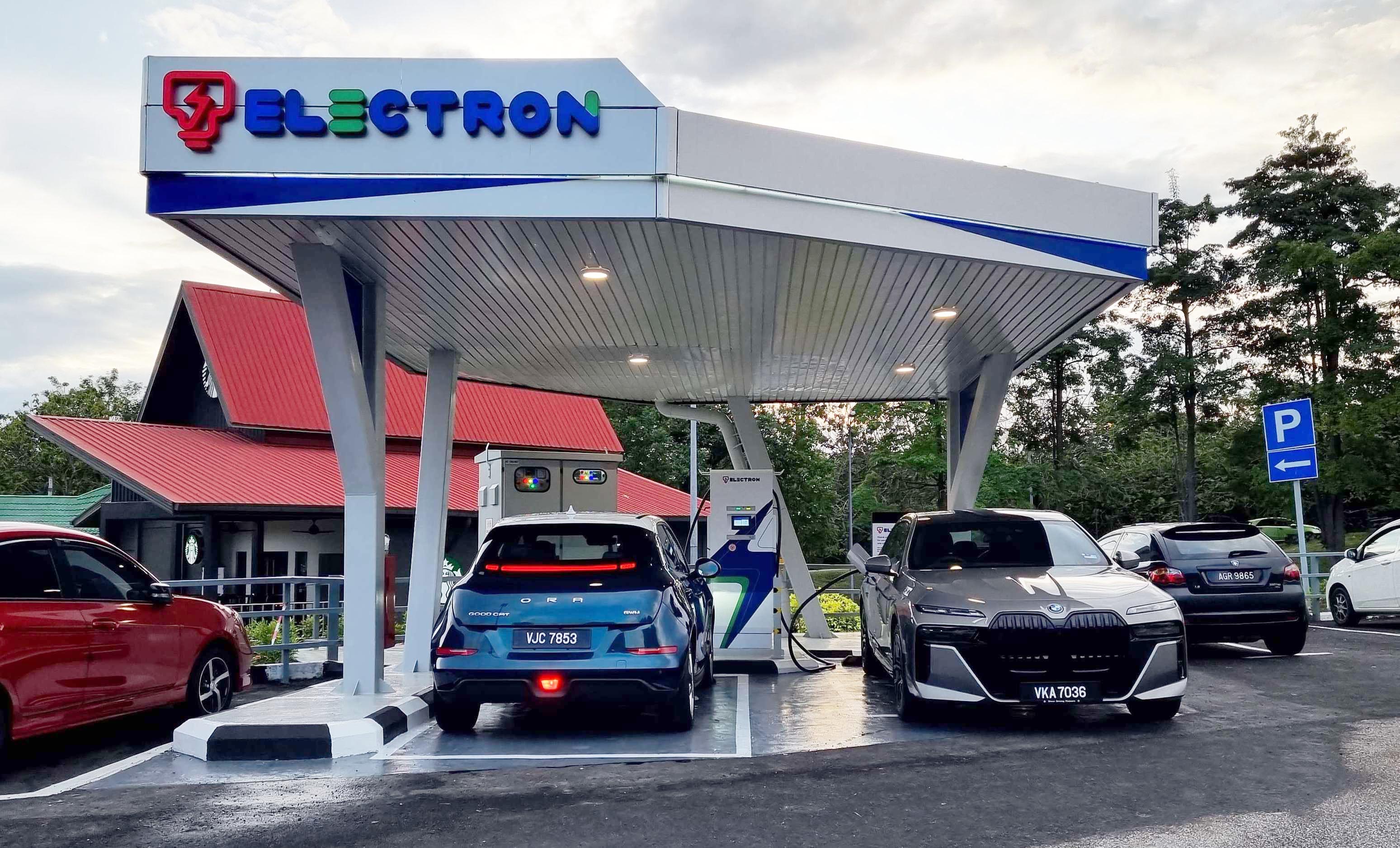 强强联手！Perodua 与 TNB 签合作协议共同推动大马电动车普及；Perodua 的部分门店将安装 TNB Electron 充电桩