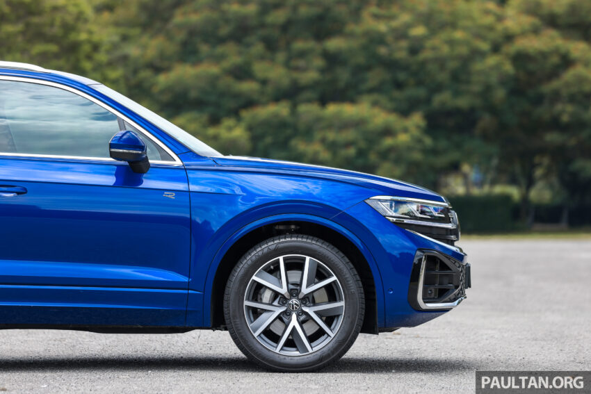 新车实拍: 2024 Volkswagen Touareg R-Line, 要价47.2万 255027