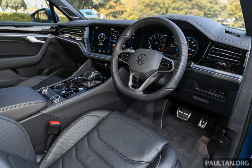 新车实拍: 2024 Volkswagen Touareg R-Line, 要价47.2万 255045