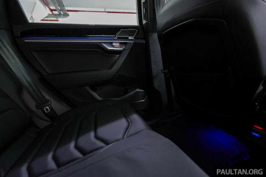 新车实拍: 2024 Volkswagen Touareg R-Line, 要价47.2万 255180