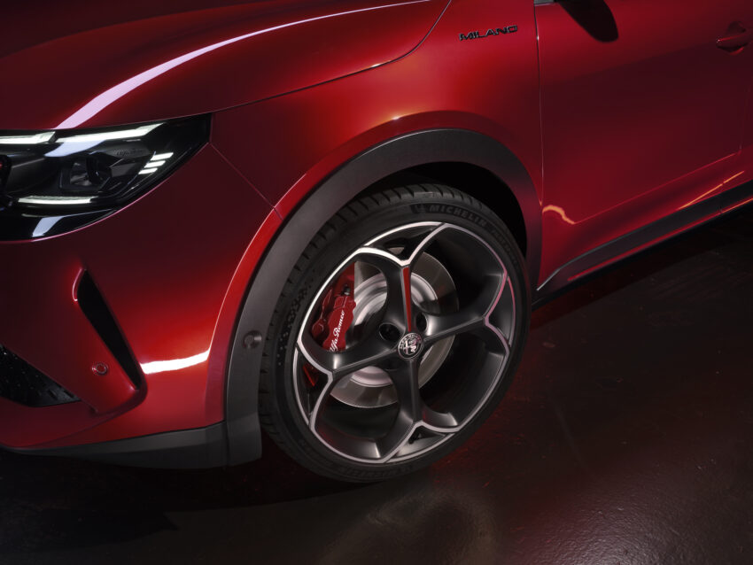 Alfa Romeo Milano 全球首发, 品牌最小跨界SUV, 有纯电动与微型油电版本可选, 纯电版本续航里程可达410公里 254933