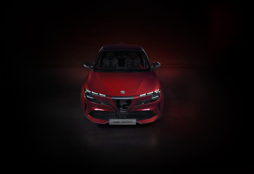Alfa Romeo Milano 全球首发, 品牌最小跨界SUV, 有纯电动与微型油电版本可选, 纯电版本续航里程可达410公里 254921