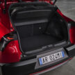 Alfa Romeo Milano 全球首发, 品牌最小跨界SUV, 有纯电动与微型油电版本可选, 纯电版本续航里程可达410公里