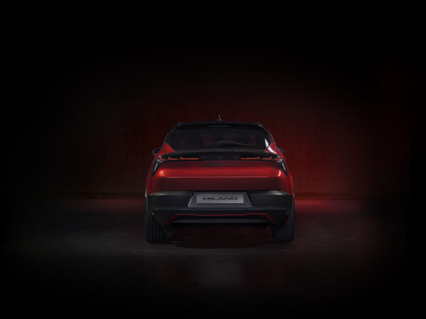 Alfa Romeo Milano 全球首发, 品牌最小跨界SUV, 有纯电动与微型油电版本可选, 纯电版本续航里程可达410公里 254926
