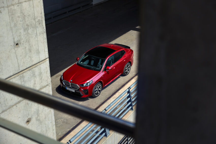 2024 BMW iX2 xDrive30 EV即将来马, 轿跑型纯电SUV开放订购, 5.6秒破百, 续航里程449公里, 售价从28.3万起 253719
