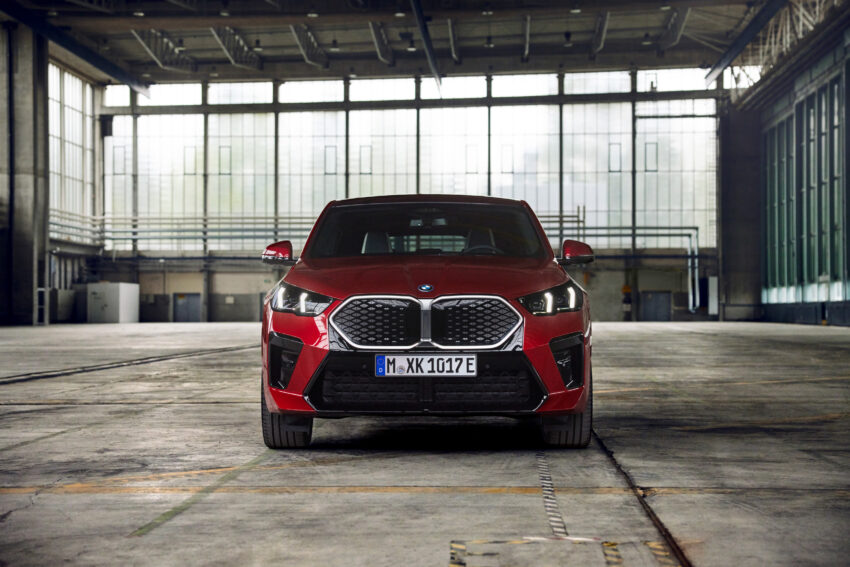 2024 BMW iX2 xDrive30 EV即将来马, 轿跑型纯电SUV开放订购, 5.6秒破百, 续航里程449公里, 售价从28.3万起 253711