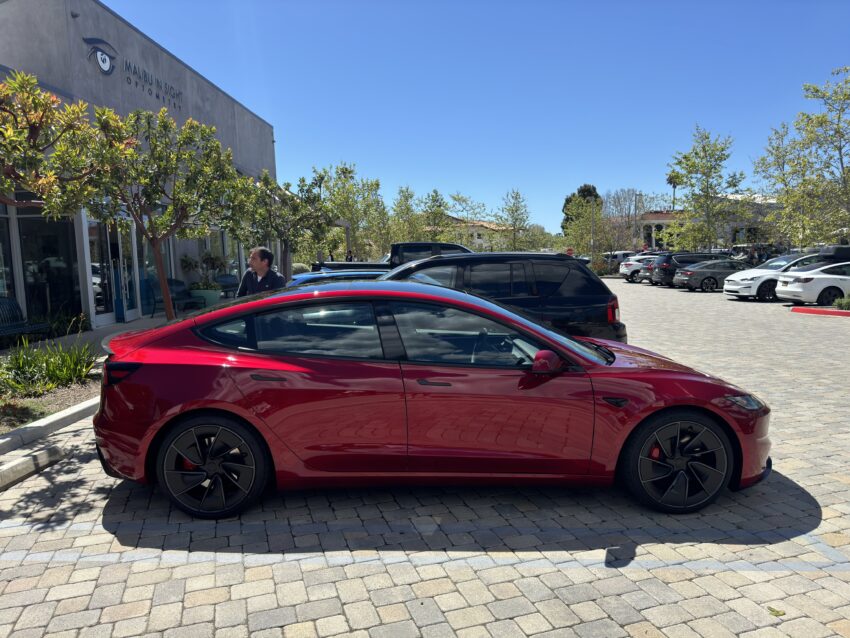 更清晰谍照！Tesla Model 3 Performance 发布前再被捕获 253860