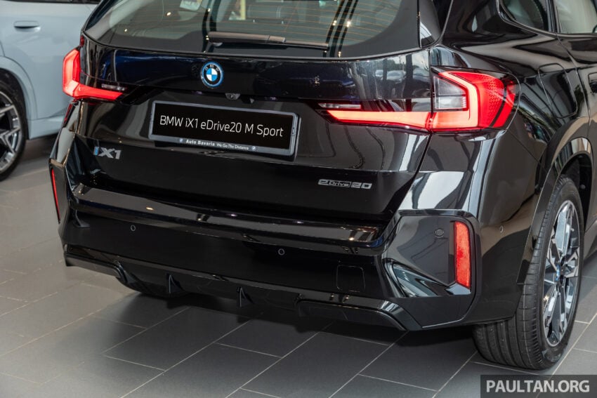 新车实拍: BMW iX1 eDrive20 M Sport 纯电SUV, 从25万起 257238