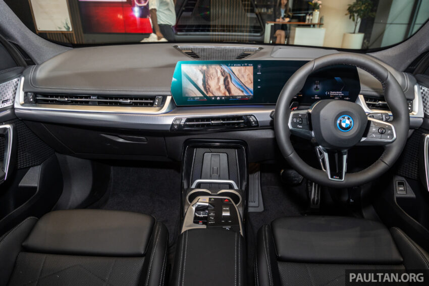 新车实拍: BMW iX1 eDrive20 M Sport 纯电SUV, 从25万起 257248