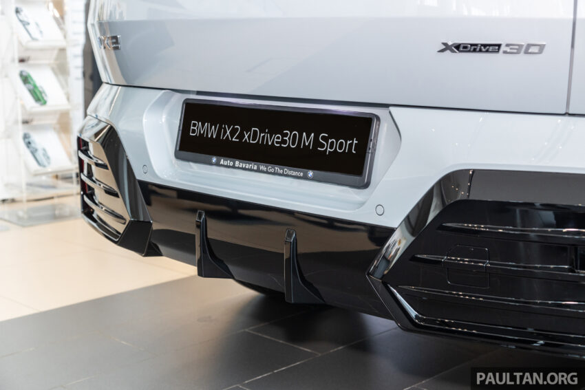 2024 BMW iX2 xDrive30 M Sport 陈列室实拍, 从28.3万起 257377