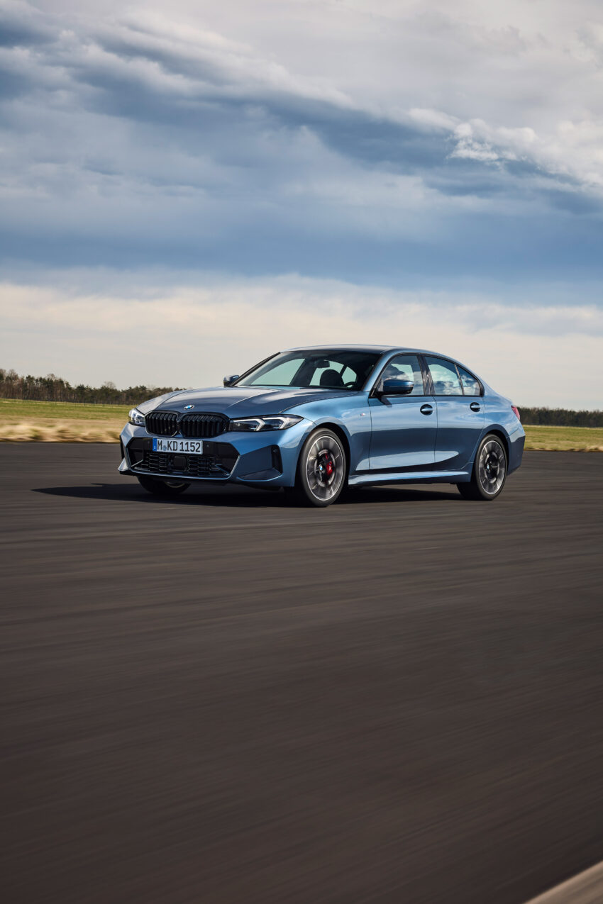 2024 BMW 3系列小改动, 新设计方向盘与新轮圈, 330e PHEV版本搭载更大容量电池, 纯电续航里程如今达101公里 260482