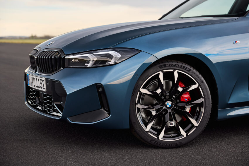 2024 BMW 3系列小改动, 新设计方向盘与新轮圈, 330e PHEV版本搭载更大容量电池, 纯电续航里程如今达101公里 260495