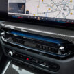 2024 BMW 3系列小改动, 新设计方向盘与新轮圈, 330e PHEV版本搭载更大容量电池, 纯电续航里程如今达101公里