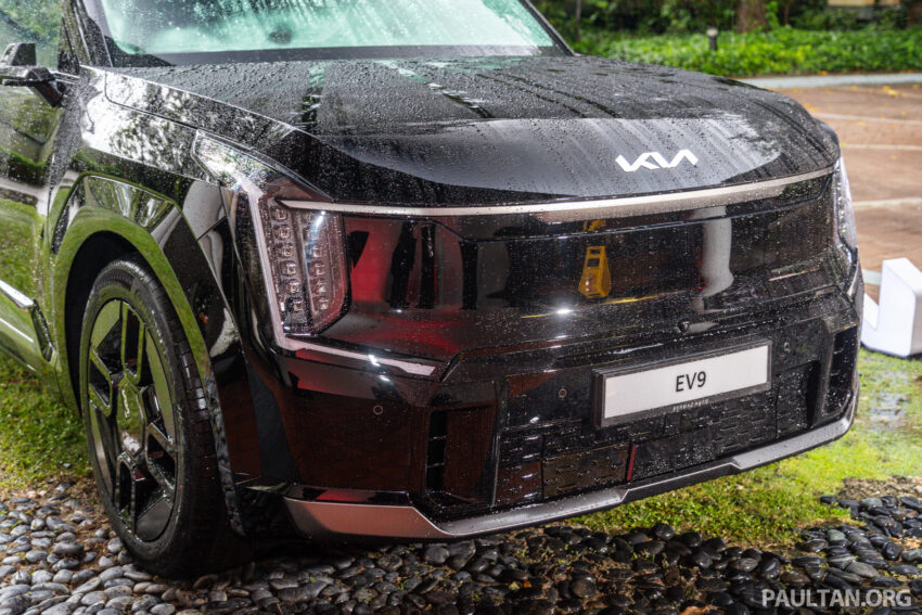 Kia EV9 纯电六/七人座SUV来马, 续航里程505公里, 5.3秒破百, 极速200km/h, 24分钟充电至80%, 售价从37万起 257211