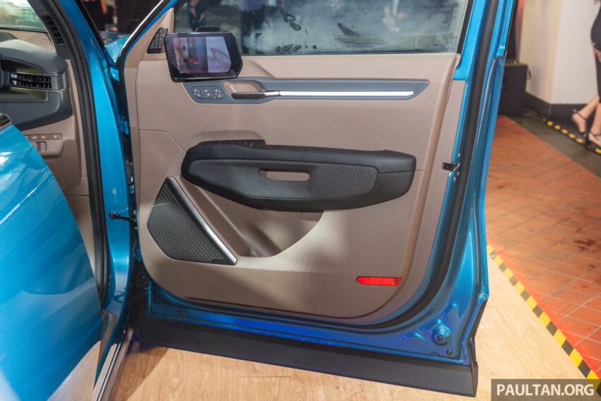 Kia EV9 纯电六/七人座SUV来马, 续航里程505公里, 5.3秒破百, 极速200km/h, 24分钟充电至80%, 售价从37万起 257180