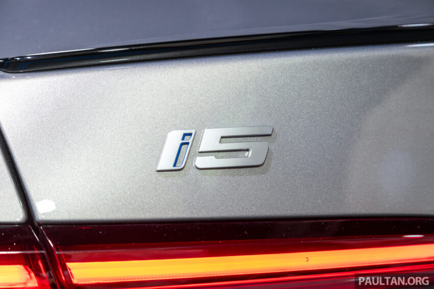 BMW i5 M60 xDrive 高性能纯电动四门房车来马, 3.8秒破百, 极速230km/h, 续航里程516公里, 开放接单价48万令吉 259489