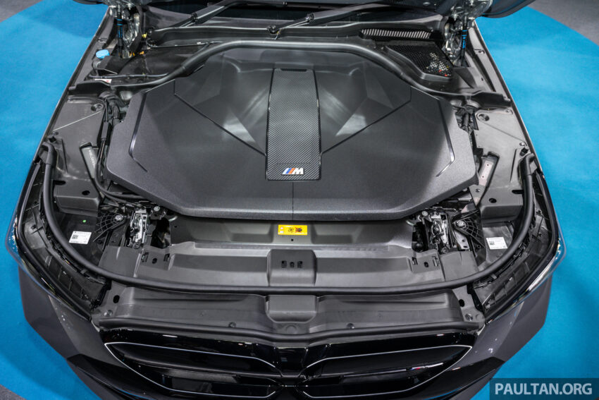 BMW i5 M60 xDrive 高性能纯电动四门房车来马, 3.8秒破百, 极速230km/h, 续航里程516公里, 开放接单价48万令吉 259491
