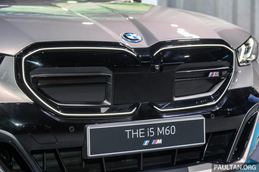 BMW i5 M60 xDrive 高性能纯电动四门房车来马, 3.8秒破百, 极速230km/h, 续航里程516公里, 开放接单价48万令吉 259470