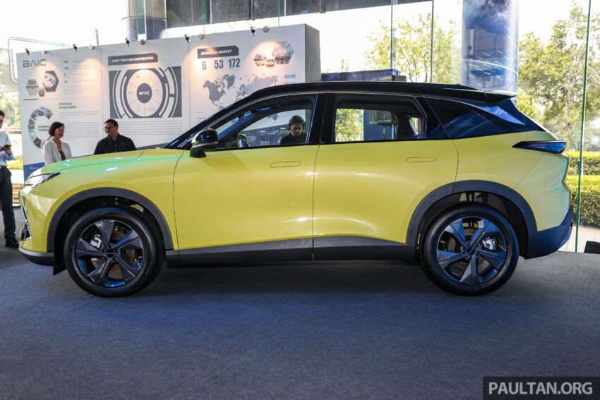 北汽 BAIC X55 C-Segment SUV开放预订, 搭载1.5T四缸引擎, 分Standard与Premium两个等级, 预估价12至15万令吉 258460