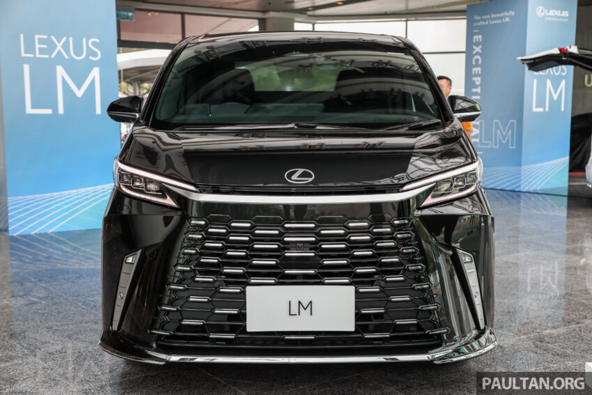 全新第二代 2024 Lexus LM 本地正式推出！提供 LM500h 四人座和 LM350h 七人座两种版本，售价RM1,228,000起 260226