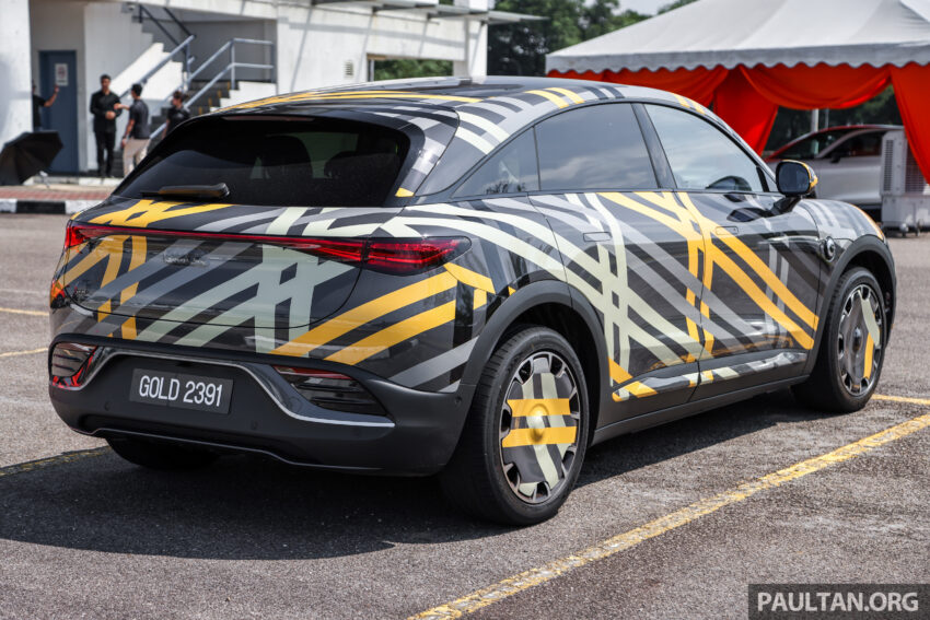 smart #3 纯电Coupé SUV简短体验, Brabus 性能版3.7秒破百, 极速180km/h, 30分钟可充电至80%,  近期内本地上市 257864