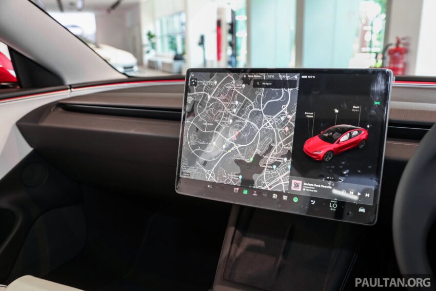 2024 Tesla Model 3 Performance 性能版本地陈列室实拍, 3.1秒破百, 极速261km/h, 续航里程528公里, 售价24.2万起 257980