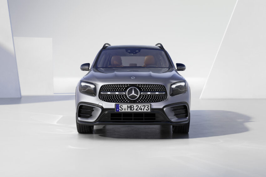 原厂社媒发预告, 小改款 Mercedes-Benz GLB 系列将来马 260470