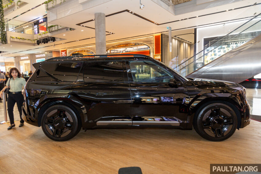 2024 Kia EV9 纯电大型豪华SUV亮相TRX购物中心, 公开对外展示至本周末, 续航里程最长505公里, 售价从37万令吉起 261785