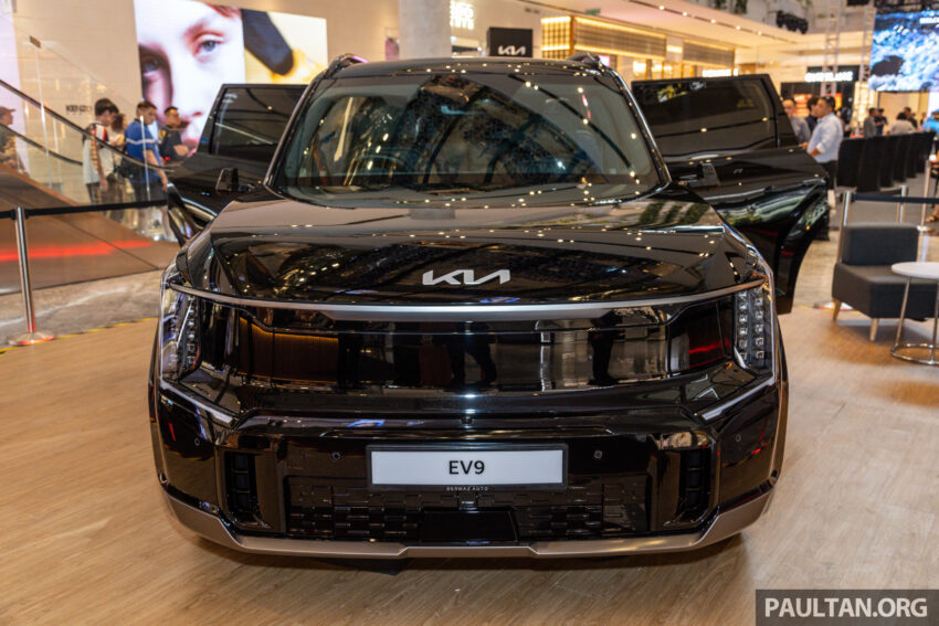 2024 Kia EV9 纯电大型豪华SUV亮相TRX购物中心, 公开对外展示至本周末, 续航里程最长505公里, 售价从37万令吉起 261786