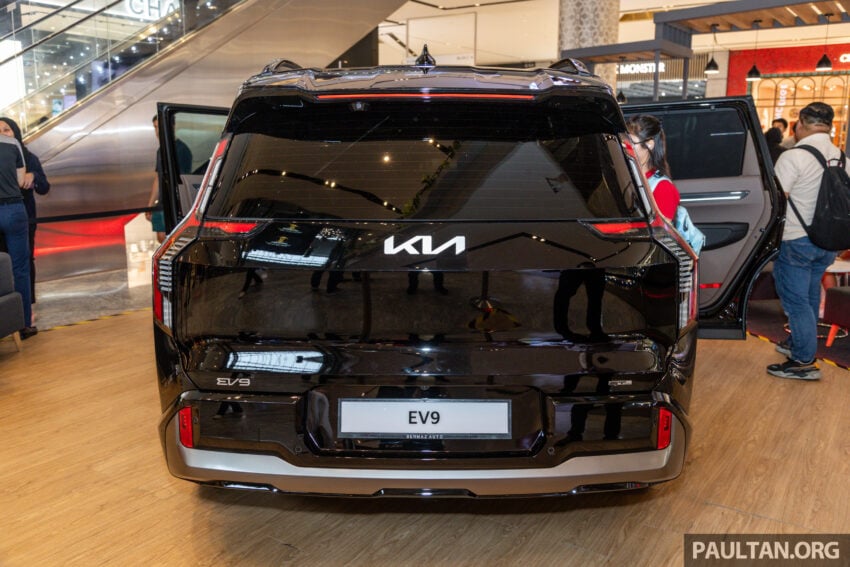 2024 Kia EV9 纯电大型豪华SUV亮相TRX购物中心, 公开对外展示至本周末, 续航里程最长505公里, 售价从37万令吉起 261787