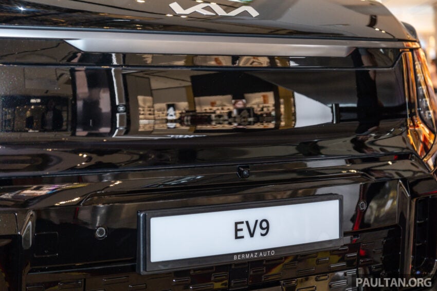 2024 Kia EV9 纯电大型豪华SUV亮相TRX购物中心, 公开对外展示至本周末, 续航里程最长505公里, 售价从37万令吉起 261791