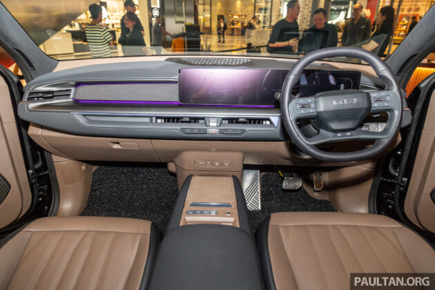 2024 Kia EV9 纯电大型豪华SUV亮相TRX购物中心, 公开对外展示至本周末, 续航里程最长505公里, 售价从37万令吉起